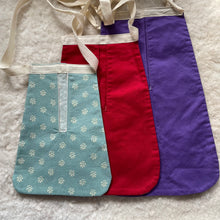 Load image into Gallery viewer, 18th Century pockets for children/adults. 3 different sizes