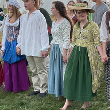 Load image into Gallery viewer, Green Linen poloanise. Girl Dancing