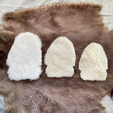 Load image into Gallery viewer, Fleece Insert, shoe, wooden shoe full upper, sizes