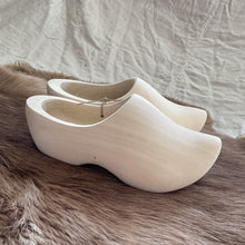 Load image into Gallery viewer, garden Shoes - Children's, Large sizes