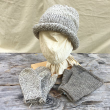 Load image into Gallery viewer, Rolled toque with matching mittens and coordinating mitts