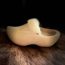 Load image into Gallery viewer, reenacting, shoes, wooden,