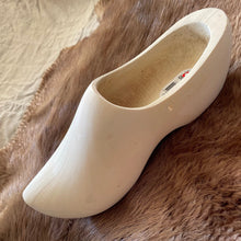 Load image into Gallery viewer, wooden shoes, men sizes