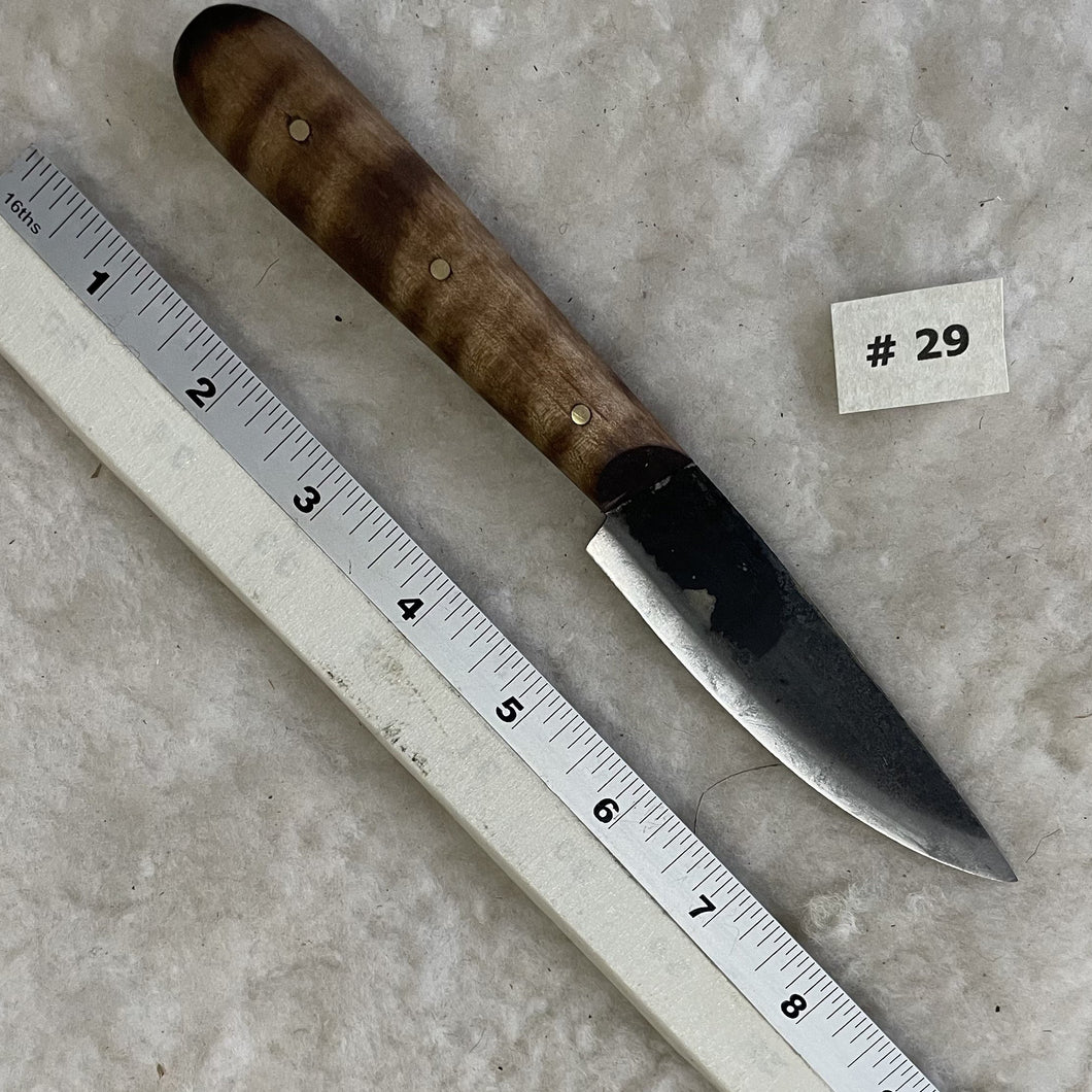 Jeff White Knife #29, Sloyd with a Curly Maple Handle.