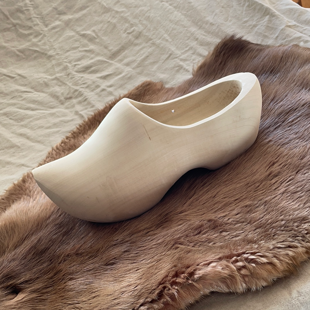 Wooden 2025 clog brands